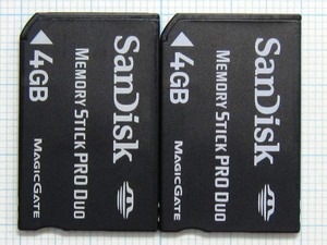 ★SanDisk メモリースティック PRODuo ４GB ２枚 中古★送料６３円～