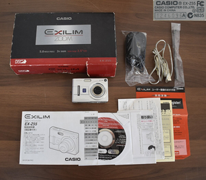 F5-3 CASIO EXILIM EX-Z55 5.0 MEGA PIXELS 3x zoom カシオ コンパクトデジタルカメラ 動作未確認 ジャンク 保管品