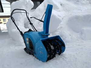 YAMAHA ヤマハ 除雪機　 ゆっきぃ YU-240 手押し式除雪機 比較的キズ少なめ！ 軽量、取り扱いも簡単で女性でも！ 製造完了品 希少