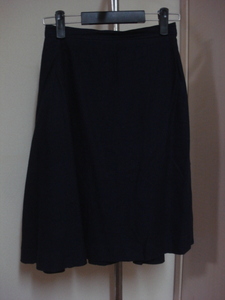 格安日本製ガーリー・VIVIENNE WESTWOOD RED LABEL(ヴィヴィアンウエストウッド)・肌触りの良い濃紺系?レーヨン麻混紡地フレアー系スカート