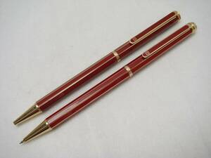ジバンシーのボールペンとシャープペン　赤系の軸　わりときれいです