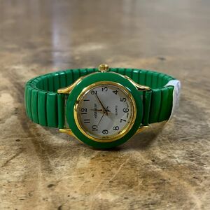 腕時計 ジャバラベルト レディース 新品 可愛い丸型 d1032 ウォッチGR
