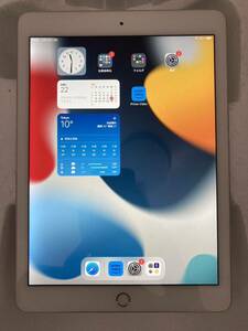 iPad Air2 Apple シルバー SIMフリー