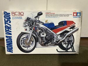 【1/12】タミヤ ホンダ VFR750R RC30 未使用品 プラモデル