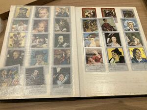 天A【な16】切手大量おまとめ！　外国切手　海外切手　切手アルバム2冊　コレクション　レア　種類たくさん！　量もたくさん！