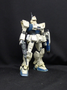 MG RX-79 ガンダムイージーエイト完成品