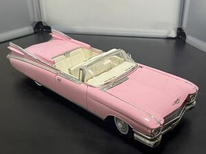 マイスト Maisto キャディラック Cadillac Eldorado Biarritz 1959ピンク 1/18