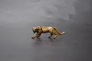 虎 動物 真鍮 置物 置き物 虎 銅 