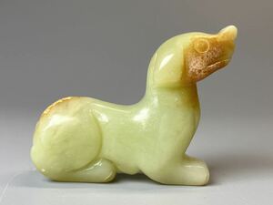 根付 収集品 美品 犬 いぬ 手彫り 可愛い 天然玉 置物 天然石 翡翠 
