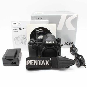 1390ショットと特上品です！嬉しい元箱・取説付き。■ほぼ新品■ PENTAX KP ボディ ブラック