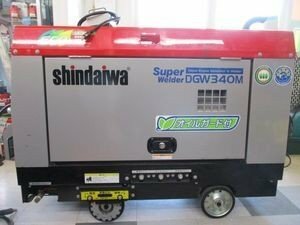 引取りがおススメ 新ダイワ ディーゼル溶接機 DGW340M 使用少ない 単相 三相 燃料37L 乾燥重量 ３４３キロ 中古品 １台限り 美品 231020kc