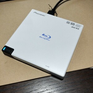 Pioneer BDR-XD05W BDXL USB3.0ブルーレイドライブ 動作品