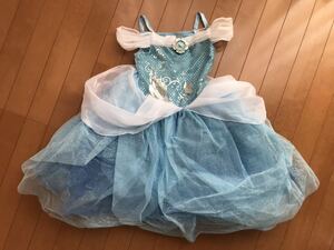 120ディズニーストア正規品シンデレラブルードレス美品　1万円弱　Disney Cinderella kids dress