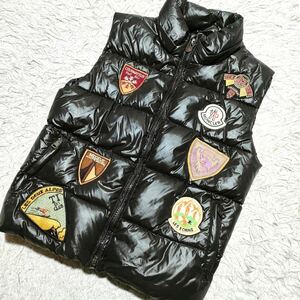 極上希少品!!!幻の逸品!!!【モンクレール MONCLER】贅の極刺繍チベットワッペン多数◎ 二度と出会えないK2ダウンベスト ジャケット L