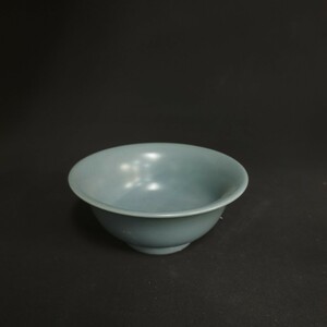 【積古】中国古美術 明時代 青磁 茶碗 茶道具 古玩 骨董 美術品 骨董品 時代物 古美術 唐物 当時物 置物 