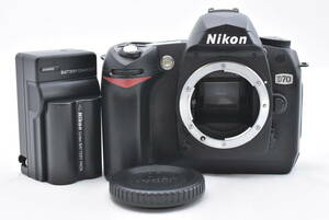 Nikon ニコン D70 デジタル一眼レフ ◆シャッター数 2561回◆ (t7005)