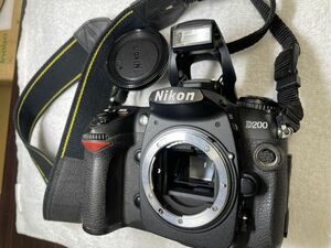 Nikon D200 (2114658)