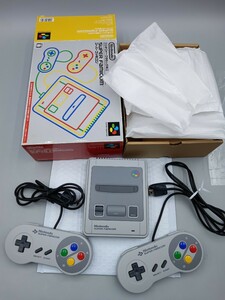 ●Nintendo 任天堂 ニンテンドークラシックミニ スーパーファミコン CLV-301 箱付き