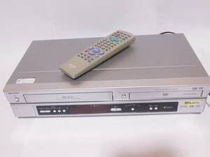 【送料込み】SHARP シャープ ビデオ一体型DVDプレーヤー DV-NC750 2007年製（中古)