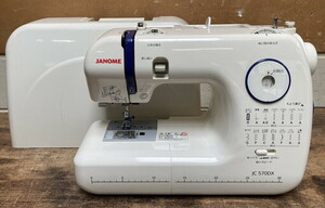 【に-4-26】120 JANOME ジャノメ JC570DX 電子ミシン フットコントローラー無し ハンドクラフト 手工芸 手芸 通電動作OK