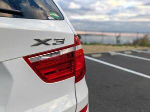 BMW X3 xDrive20d Mスポーツ　ワンオーナー、ディーラー整備の綺麗な車両です。燃費もよく、パワフルで人気のディーゼルです。