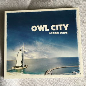 Owl City「Ocean Eyes」 ＊US/ミネソタ州出身のアダム・ヤングによるソロ・プロジェクトのメジャーデビューアルバム