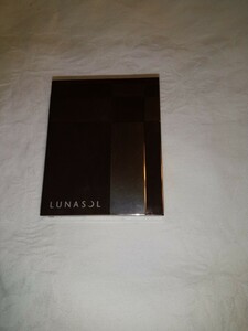 LUNASOL　ルナソル　ペタルピュアアイズ　EX01 Fresh Pink アイシャドウ　
