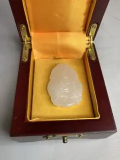 中国新疆 和闐玉 ほーたんぎょく 和田玉 弥勒 彫刻 骨董品 白玉 密度約3.0