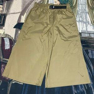 【定価2.7万】新品 HYKE × adidas HALF PANTS ハーフパンツ Lサイズ程度