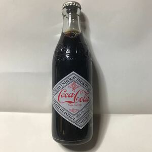 コカコーラ　coca cola 中身入りビン　瓶　2000年記念ボトル