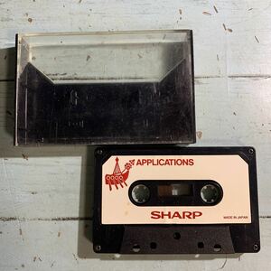 カセットテープ SHARP APPLICATIONS シャープ レトロ 昭和レトロ ゲーム (5890)