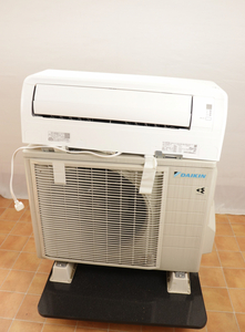 ◎★DAIKIN AJT56YFP-W AJR56YFP ダイキン ルームエアコン 室外ユニット 冷房 暖房 兼用 分離形 空冷式 室内機 室外機 050JJMJH68