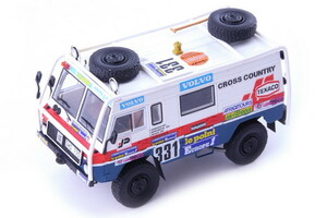 オートカルト 1/43 ボルボ C-303 パリ・ダカール #331 1983 autocult 1:43 Volvo C 303 n°331 Paris Dakar 1983 07022