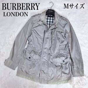 BURBERRY ノバチェック ナイロンジャケット マウンテンジャケット M アウトドア バーバリー