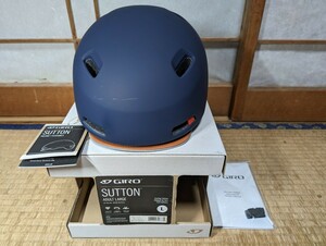 美品 GIRO ヘルメット SUTTON GH-70 Lサイズ 59-63cm