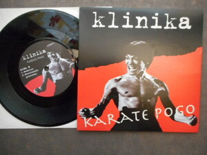 e74 【EP】 Klinika／Karate Pogo／Nikt Nic Nie Wie Poland／ポストカード付