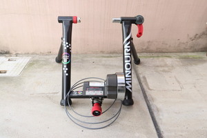 MINOURA 固定式サイクルトレーナー LR760 ミノウラ Live Ride トレーニング機器 サイクリング 自転車 ロードバイク 室内練習機 スタンド