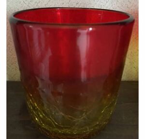 沖縄 琉球ガラス 焼きヒビ装飾 ロックグラス 色：赤 製作：海外工房（ベトナム） 送料無料
