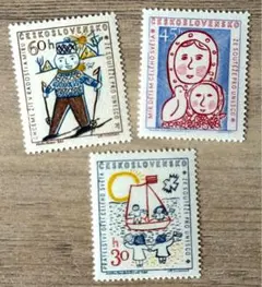 外国切手　チェコスロバキア　ユネスコ　3種完　未使用