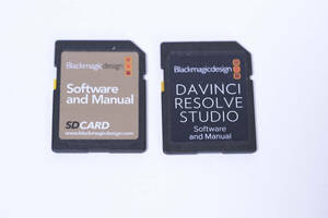 DAVINCI RESOLVE STUDIO Software and Manual SDカード２枚
