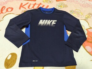 NIKEナイキ長袖カットソー130〜140