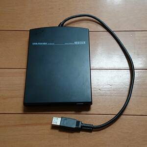 4倍速 USB FDD IO DATA USB-FDX4BK フロッピーディスクドライブ 3MODE