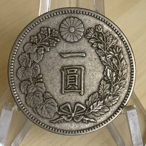 WX1317日本記念メダル 一圓 明治二十三年 菊紋 日本硬貨 貿易銀 日本古銭 コレクションコイン 貨幣 重さ約26g
