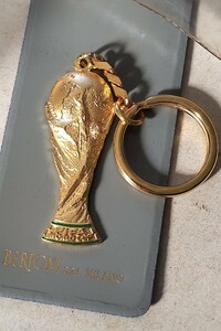 フィファ FIFA WORLD CUP 94 USA キーホルダー イタリア製 サッカー 美品 長期保存品 ドーハの悲劇