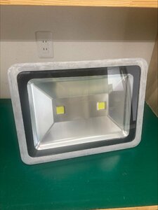 1円～展示品 100W LED作業灯 11000lm 超高輝度 屋外 防水 明るい 広角120° ワーク スポットライト ガレージ 車整備 外灯 駐車場灯 庭 夜間