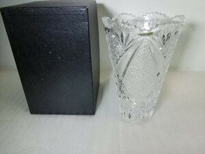 クリスタルガラス　花瓶　フラワーベース　高さ24.5cm　中古