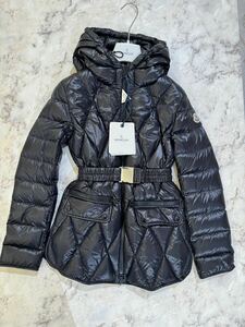 MONCLER ダウンジャケット 黒色 