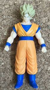 ◇ドラゴンボール Z 超サイヤ人 孫悟空 ソフビ フィギュア 中古 バンダイ 2008 食玩 ソフビヒーロー 対決シリーズ