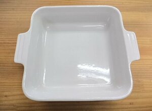 LE CREUSET☆ルクルーゼ　スクエアディッシュ 24cm 白 ホワイト グラタン皿 ストーンウェア 参考価格:5,720円 廃盤 美品