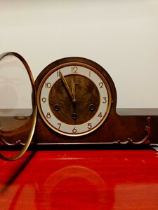 ドイツ製ユンハンス振子式置時計動作品